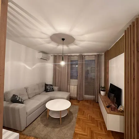 Sara 1 Apartment
